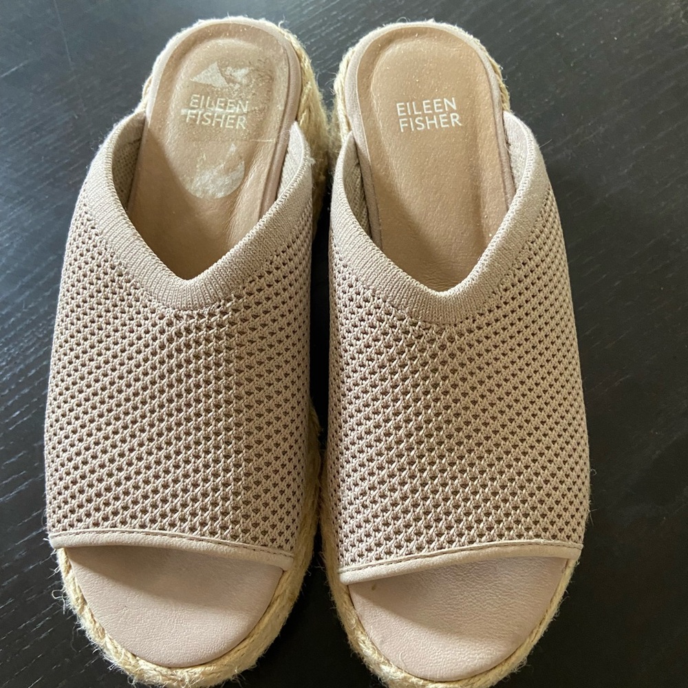 Eileen Fisher Women's Tan Slip-On Shoes